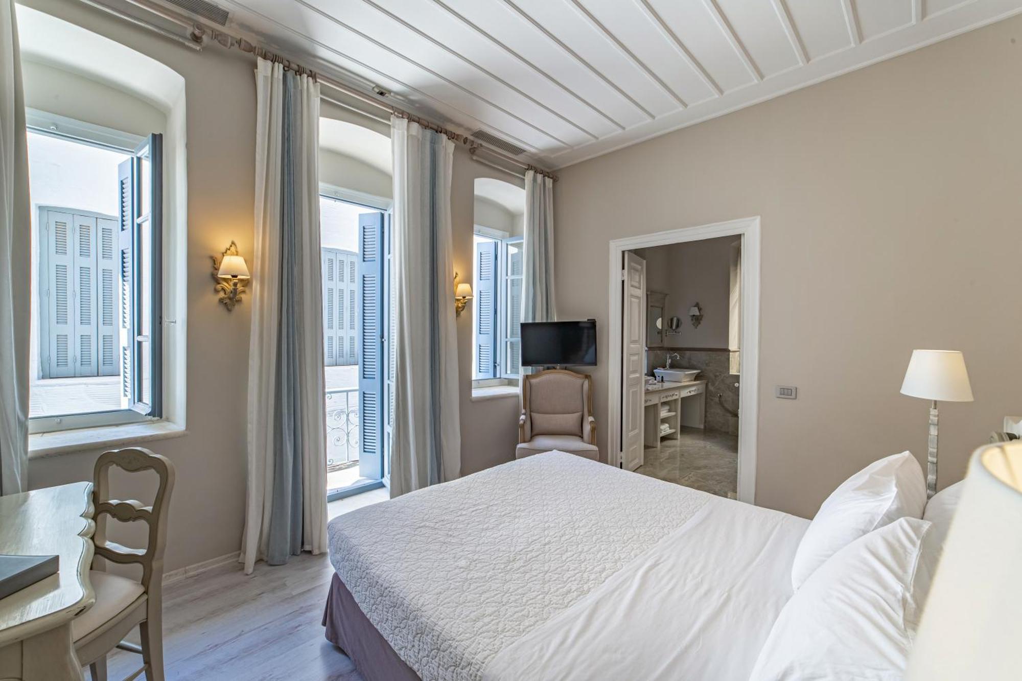 Micra Anglia Boutique Hotel & Spa Андрос Экстерьер фото
